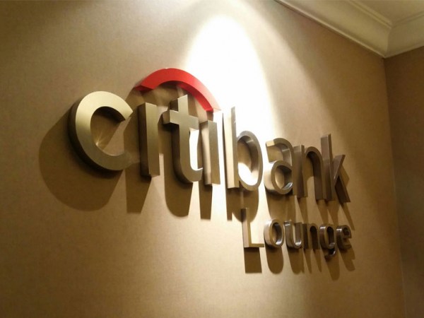 Logo & Lettering